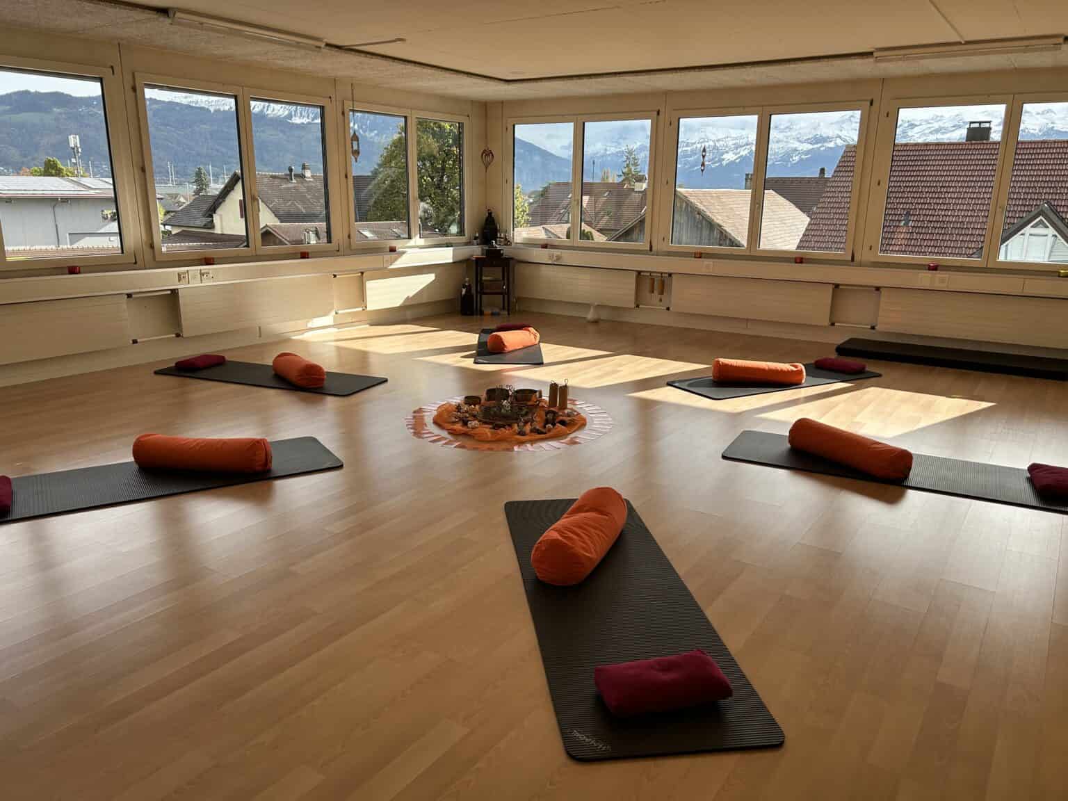 Studio für Yoga und Pilates Kurse in Thun